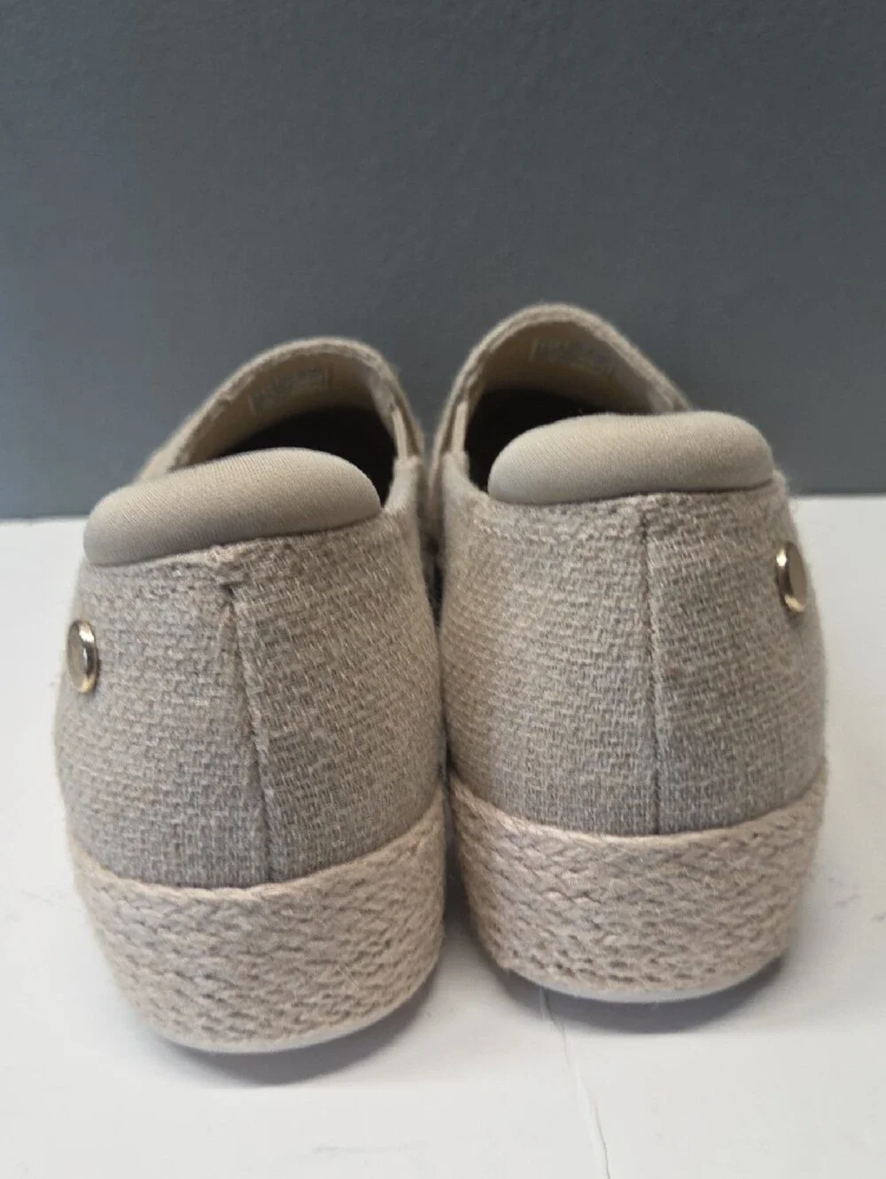 Skechers Espadrille Platform Sneakers in Natural Beige Martha Stewart Size 7